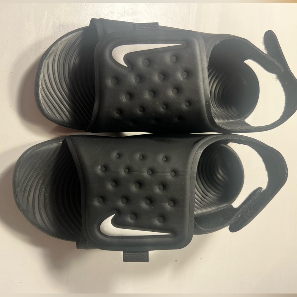 Nike Size 9c Water Shoes